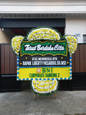 Papan Bunga Duka di Kian Darat