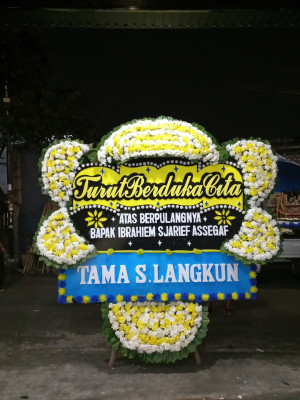 Papan Bunga Duka di Kian Darat